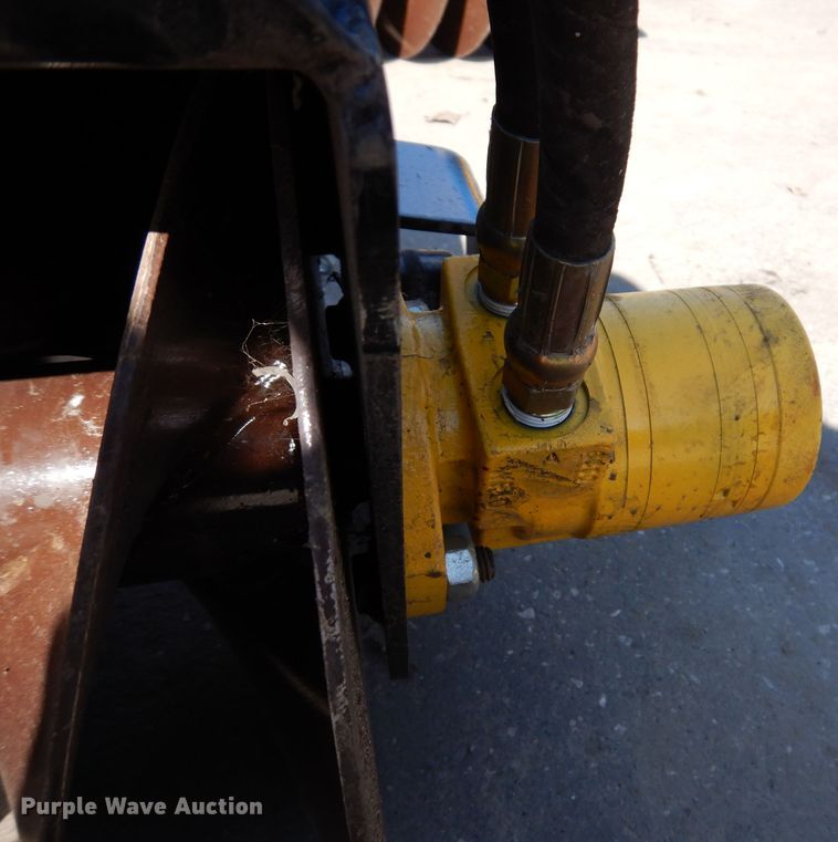 image for item IQ9564 Mccullough 1500  40"W backfill auger