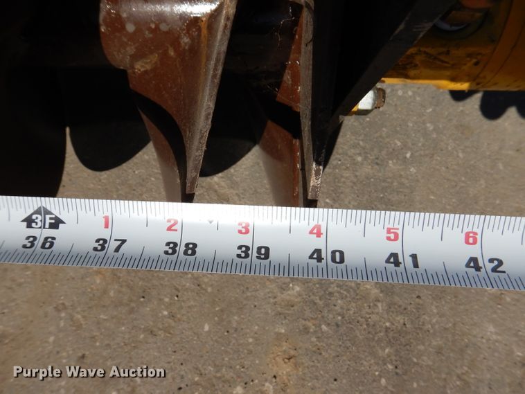 image for item IQ9564 Mccullough 1500  40"W backfill auger