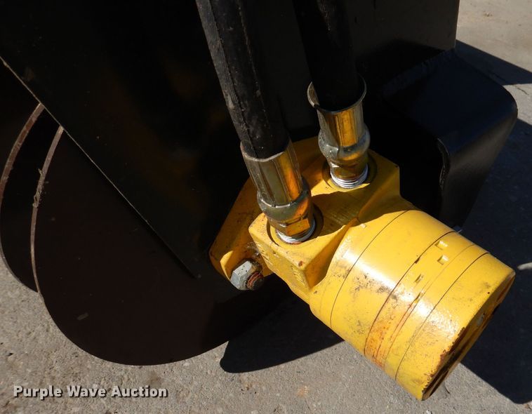 image for item IQ9565 Mccullough 1500  40"W backfill auger