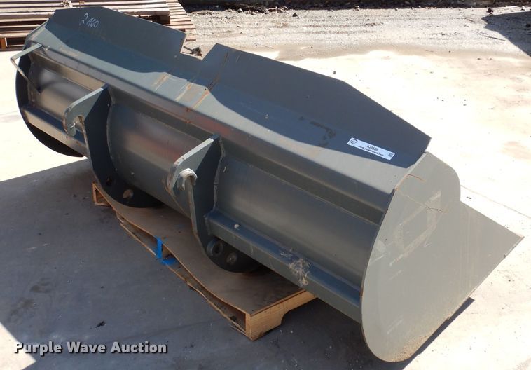 image for item IQ9568 2010 Weideman 1000227942 83"W bucket