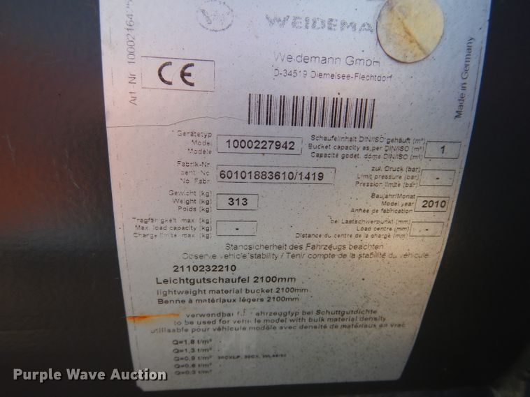 image for item IQ9568 2010 Weideman 1000227942 83"W bucket