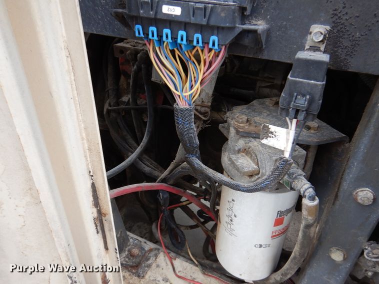 image for item IQ9571 2014 Cummins QSG12 CM2350 G110  generator