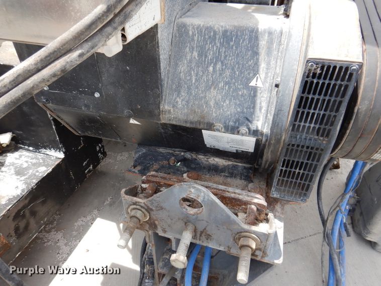 image for item IQ9571 2014 Cummins QSG12 CM2350 G110  generator