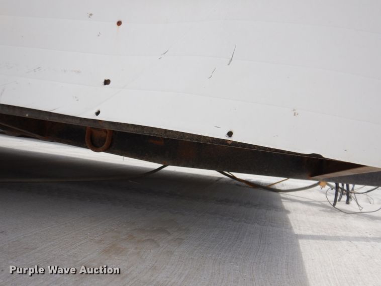 image for item IQ9575 1999 Independent Trailer Office Master  job trailer