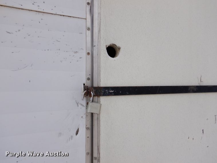 image for item IQ9575 1999 Independent Trailer Office Master  job trailer