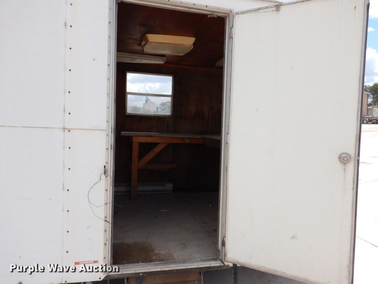 image for item IQ9575 1999 Independent Trailer Office Master  job trailer