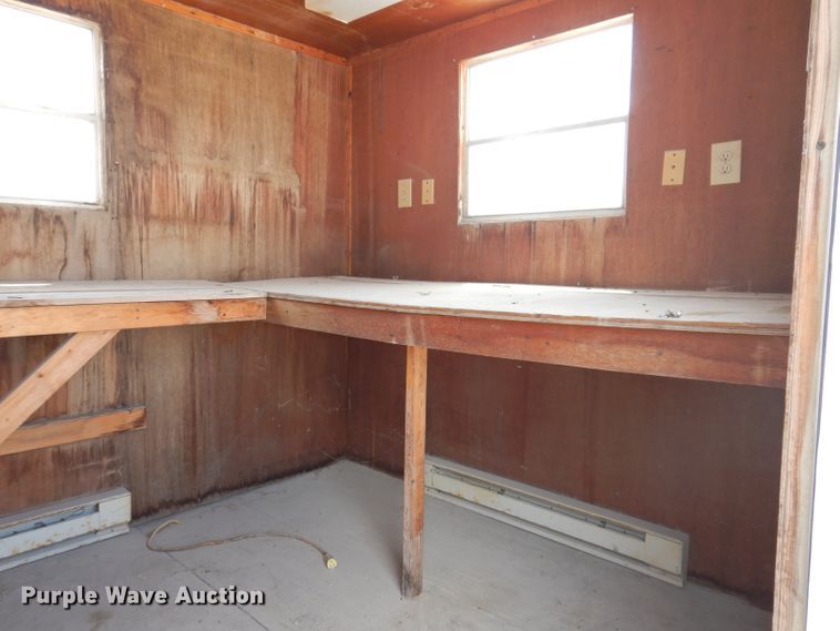 image for item IQ9575 1999 Independent Trailer Office Master  job trailer