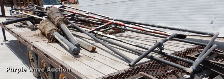 image for item IQ9576 Gates with posts