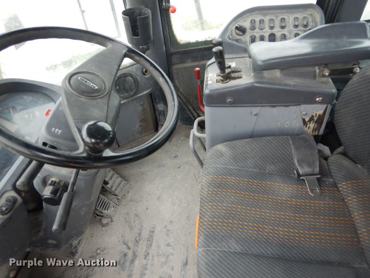 image for item IT9094 2009 Komatsu WA500-6  wheel loader