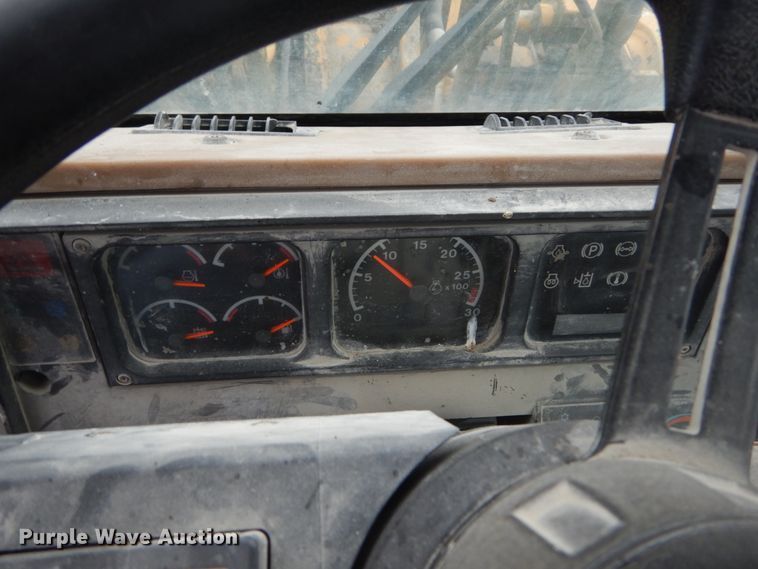 image for item IT9095 1996 Caterpillar 950F Series II  wheel loader