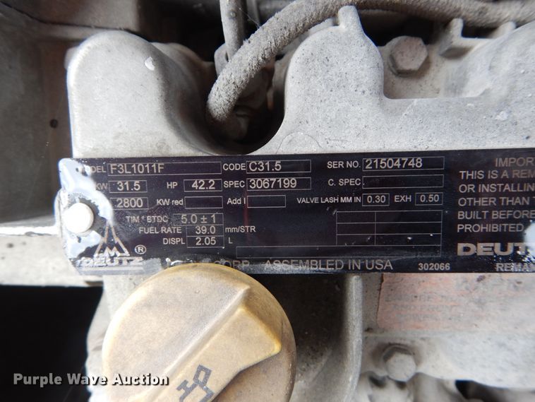 image for item IT9115 2001 Genie S-45  boom lift