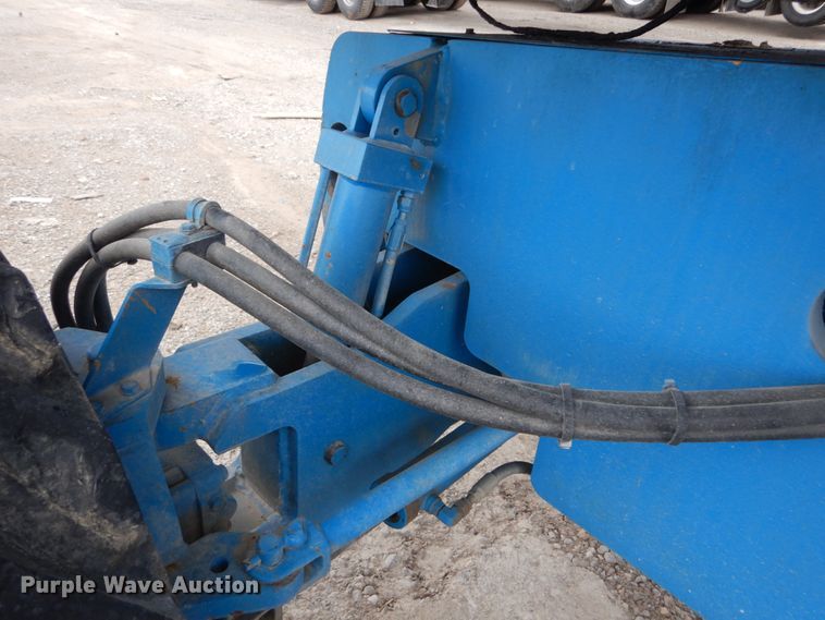 image for item IT9115 2001 Genie S-45  boom lift