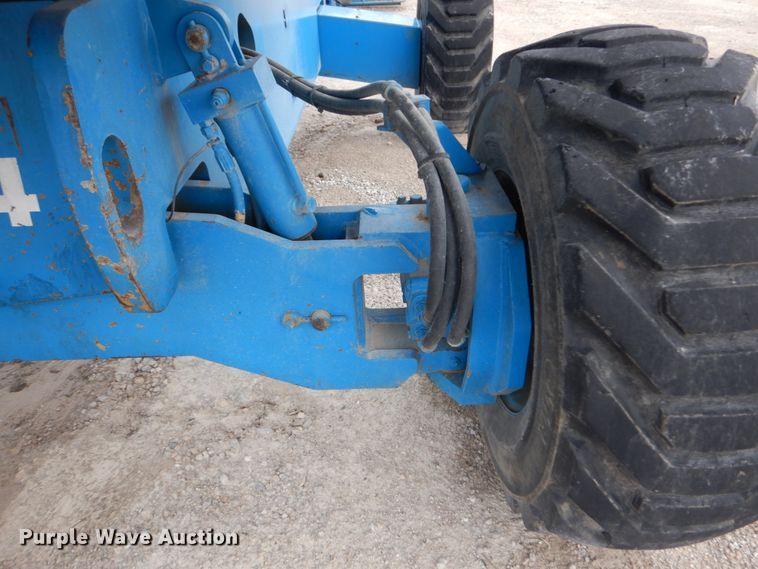 image for item IT9115 2001 Genie S-45  boom lift