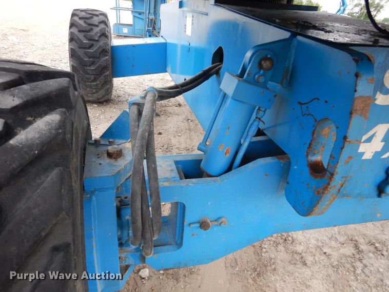 image for item IT9115 2001 Genie S-45  boom lift