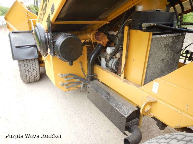 image for item IT9429 2000 Rosco Spread Pro  chip spreader