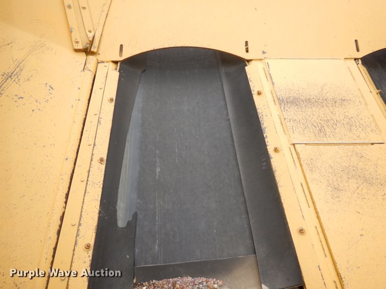 image for item IT9429 2000 Rosco Spread Pro  chip spreader