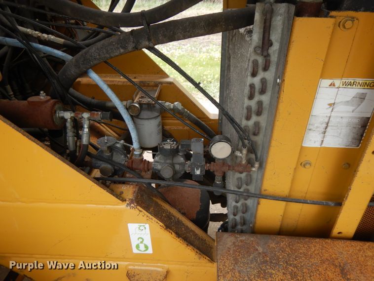 image for item IT9429 2000 Rosco Spread Pro  chip spreader