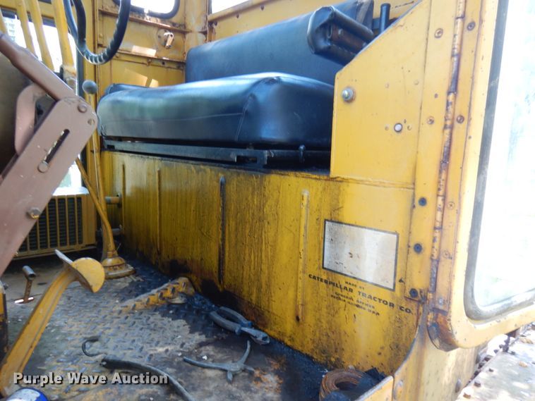 image for item IT9451 1963 Caterpillar 112F  rigid frame motor grader