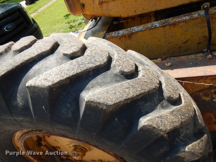 image for item IT9451 1963 Caterpillar 112F  rigid frame motor grader