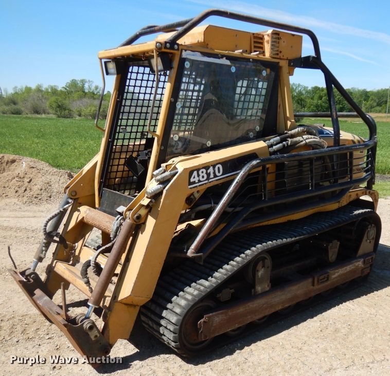 image for item IT9460 2000 ASV 4810  tracked skid steer loader