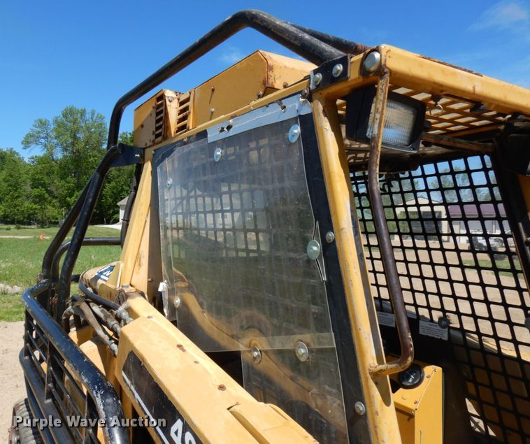 image for item IT9460 2000 ASV 4810  tracked skid steer loader