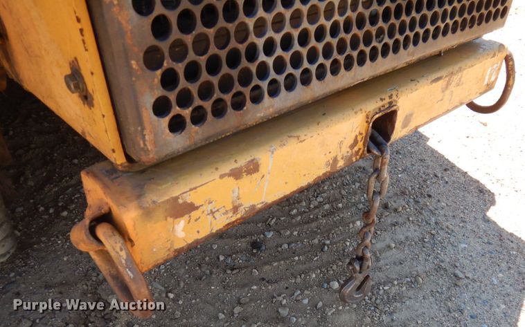 image for item IT9460 2000 ASV 4810  tracked skid steer loader