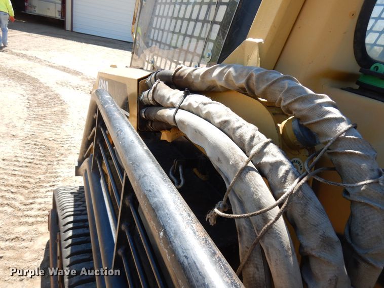 image for item IT9460 2000 ASV 4810  tracked skid steer loader