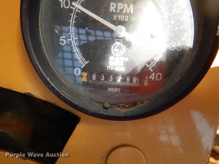 image for item IT9460 2000 ASV 4810  tracked skid steer loader