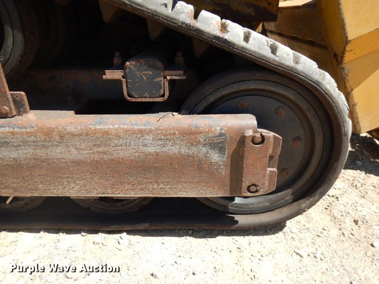 image for item IT9460 2000 ASV 4810  tracked skid steer loader