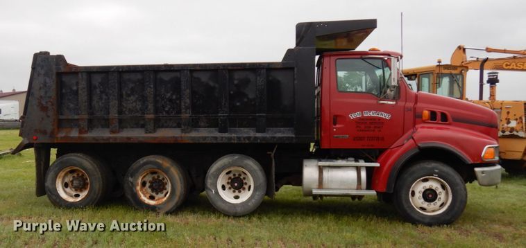 image for item IT9473 1999 Sterling L-Line  dump truck