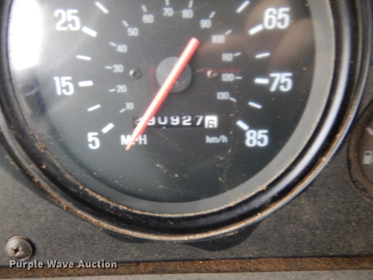 image for item IT9473 1999 Sterling L-Line  dump truck