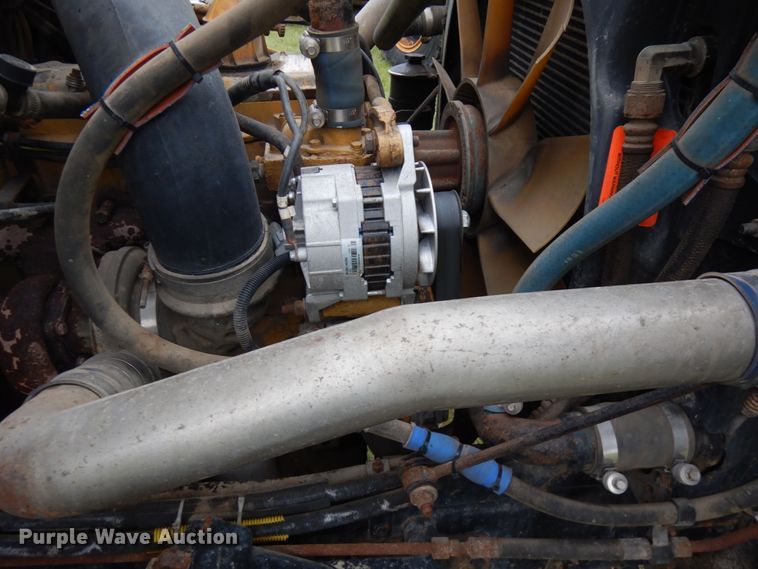 image for item IT9473 1999 Sterling L-Line  dump truck