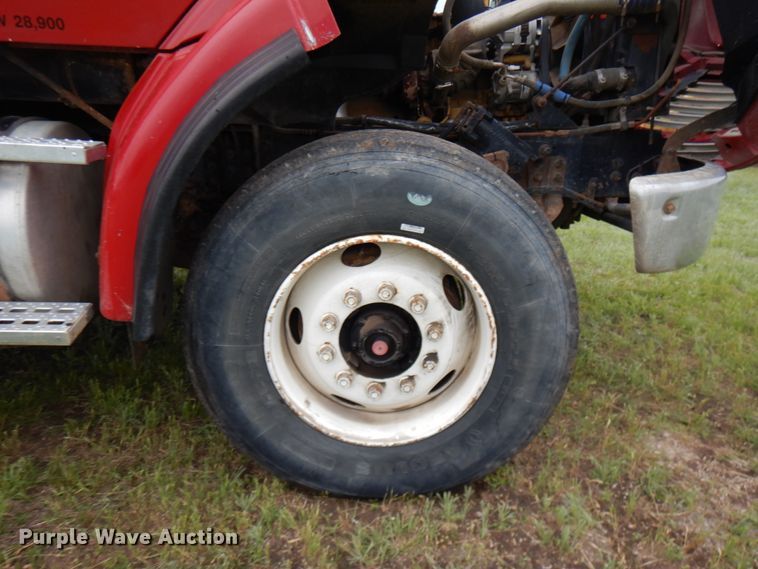 image for item IT9473 1999 Sterling L-Line  dump truck