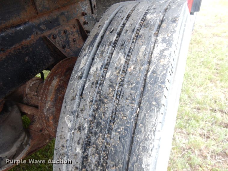 image for item IT9473 1999 Sterling L-Line  dump truck