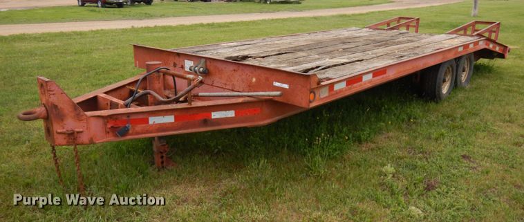 image for item IT9474 1981 Prairie Schooner  equipment trailer