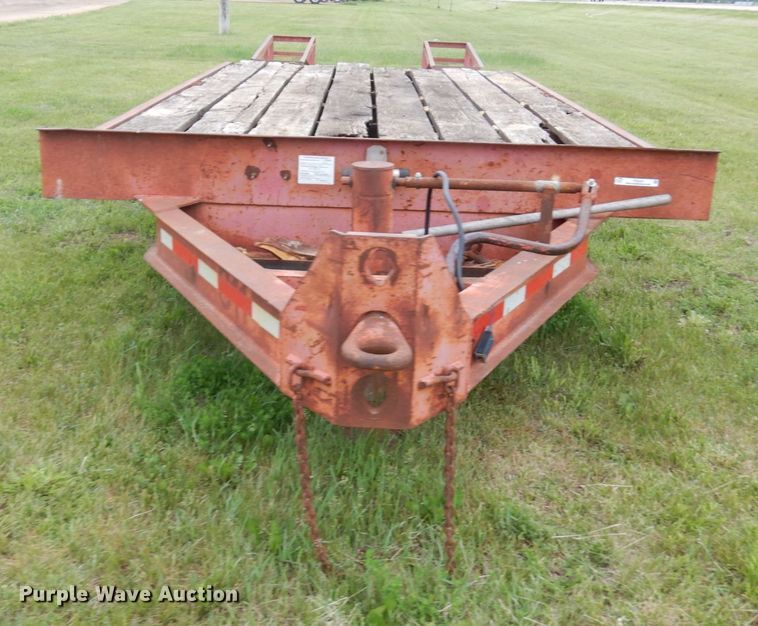 image for item IT9474 1981 Prairie Schooner  equipment trailer
