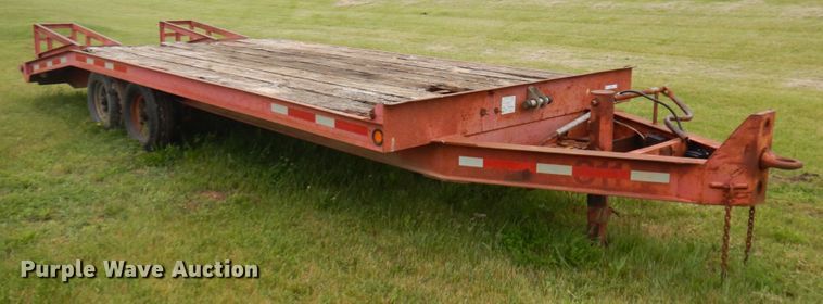 image for item IT9474 1981 Prairie Schooner  equipment trailer