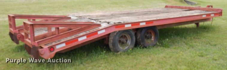 image for item IT9474 1981 Prairie Schooner  equipment trailer