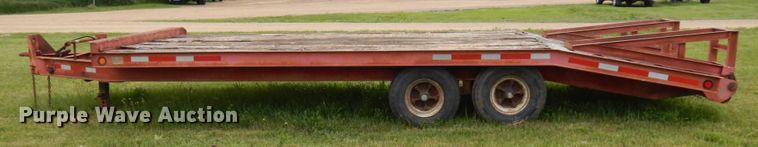 image for item IT9474 1981 Prairie Schooner  equipment trailer