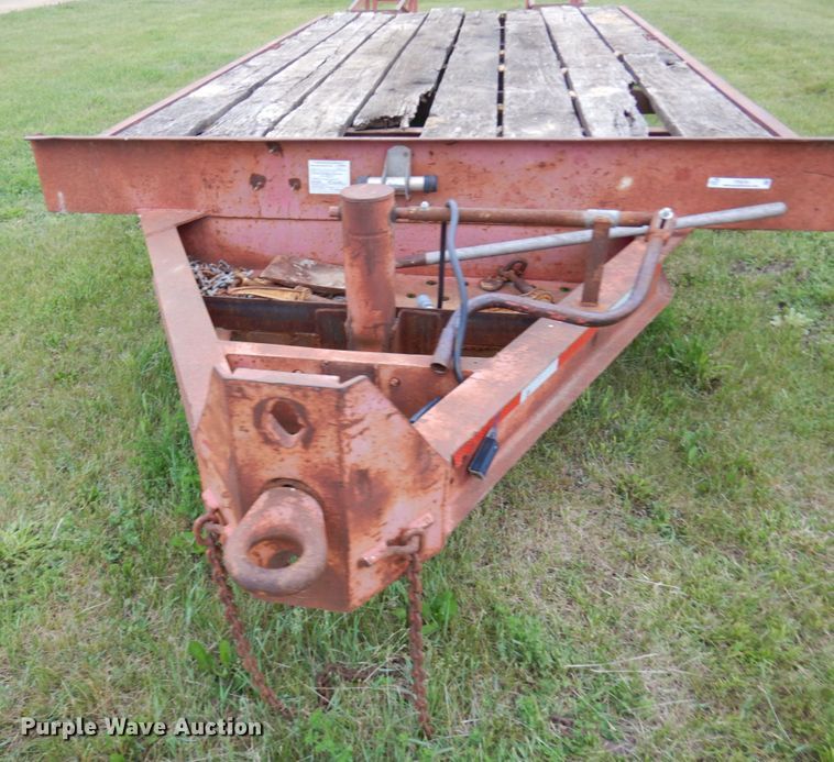 image for item IT9474 1981 Prairie Schooner  equipment trailer
