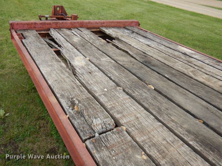 image for item IT9474 1981 Prairie Schooner  equipment trailer