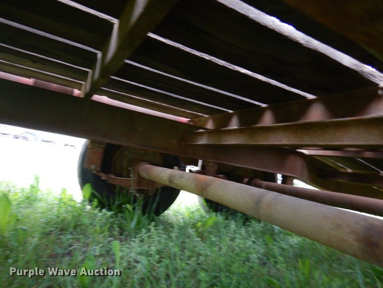 image for item IT9474 1981 Prairie Schooner  equipment trailer