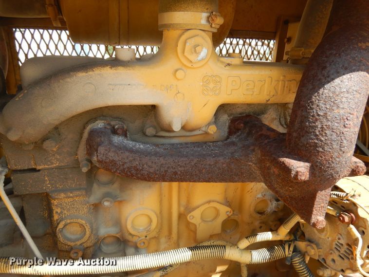 image for item IT9479 1992 Caterpillar CP-323  single drum roller