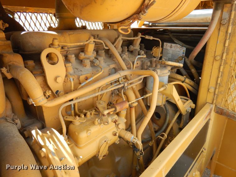 image for item IT9479 1992 Caterpillar CP-323  single drum roller