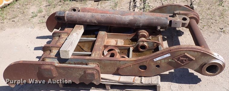 image for item IV9283 Pemberton Volvo EC330S  excavator thumb