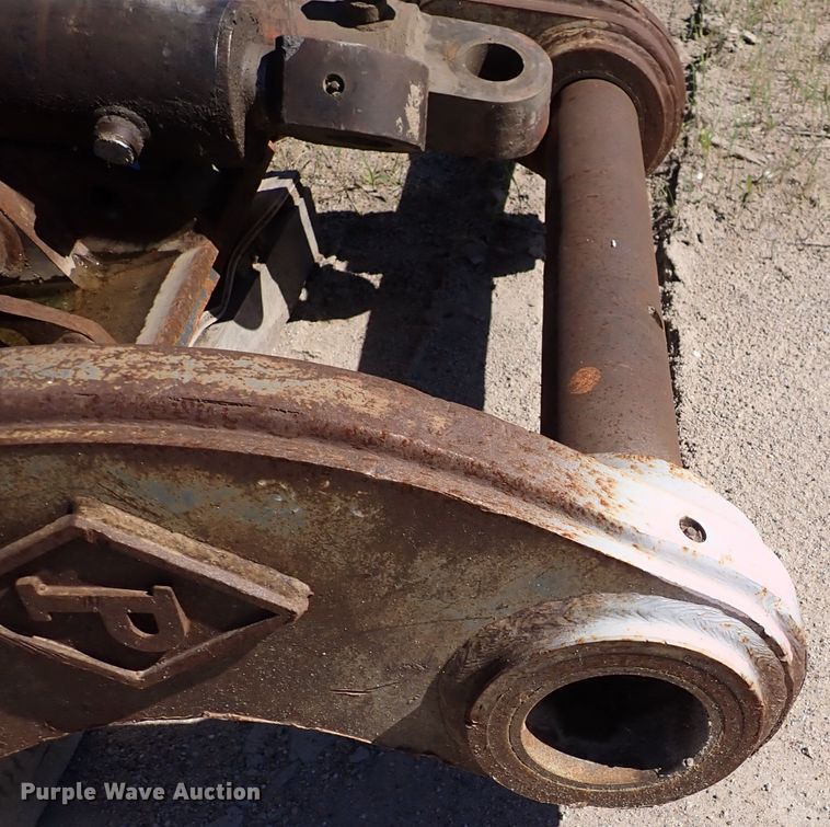 image for item IV9283 Pemberton Volvo EC330S  excavator thumb