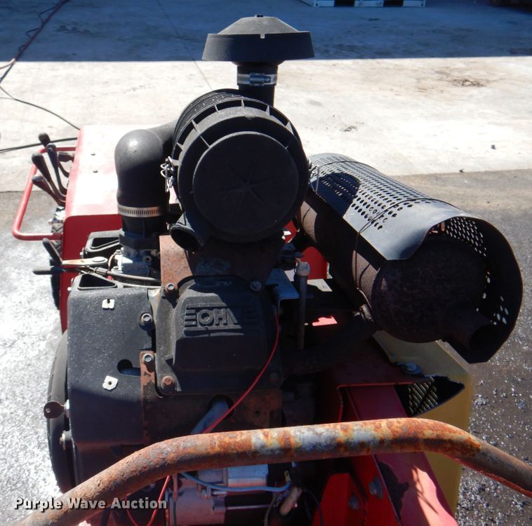 image for item JY9941 2006 Vermeer SC252  stump grinder