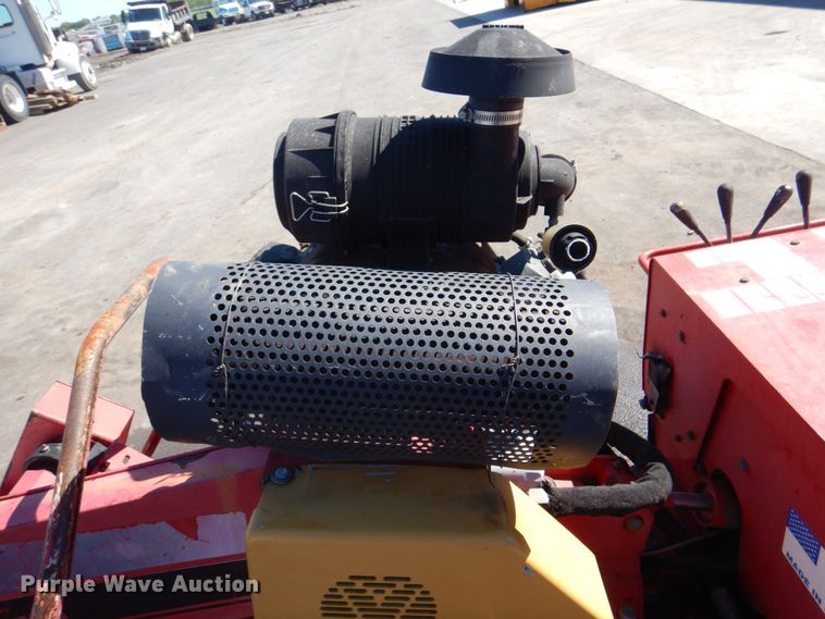 image for item JY9941 2006 Vermeer SC252  stump grinder