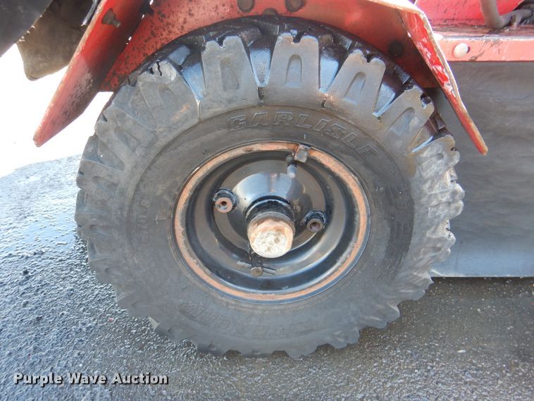 image for item JY9941 2006 Vermeer SC252  stump grinder