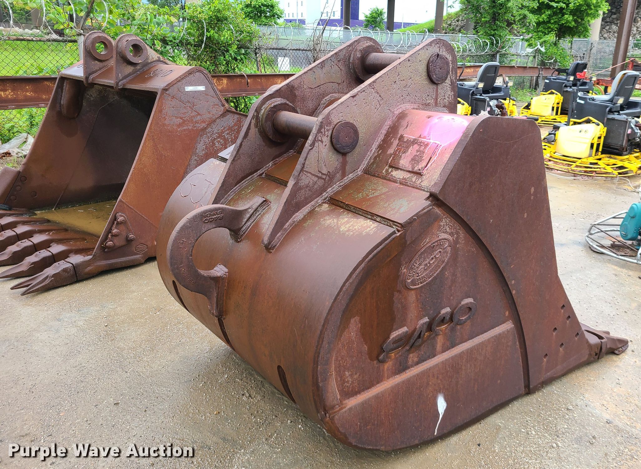 Esco 54"W excavator bucket in Kansas City, MO Item IQ9239 sold